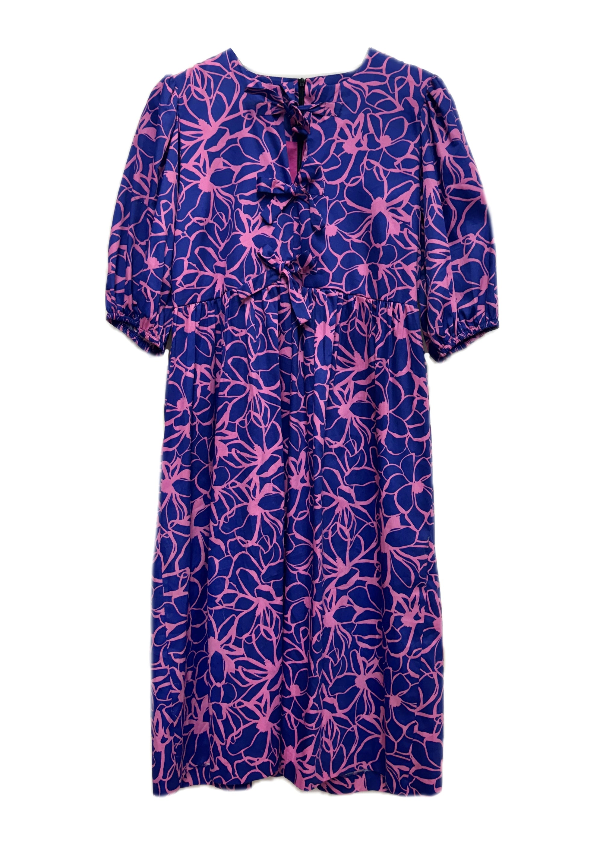 Alex V-neck Dress with Front Bow Tie Details - size 10